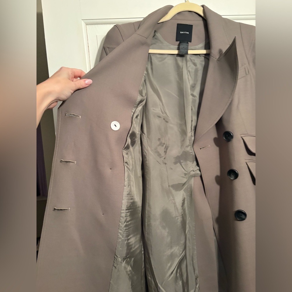 Smythe Pagoda Coat in Storm ASO Meghan Markle - Picture 8 of 14